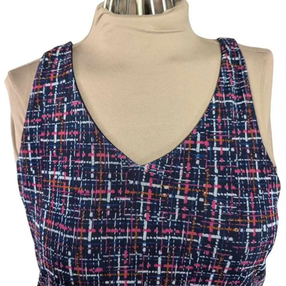 Chico's 2 (Large) Sleeveless Lined Navy Blue V-Neck Geometric Pattern Top